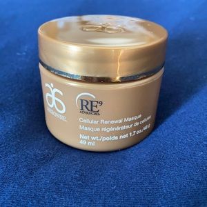 Arbonne cellular renewal masque